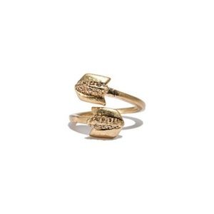 💌 3/$25 | Madewell Pavé Arrowtip Ring